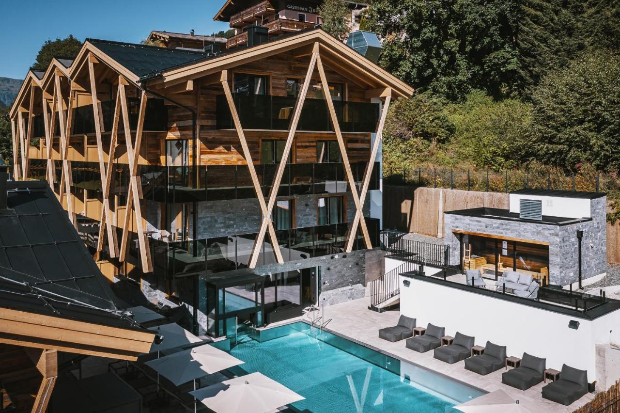 Glemm By Avenida Superior & Residences Hotel 4*