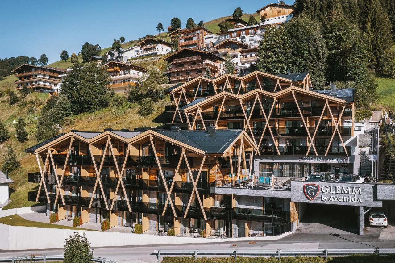 Hotel Glemm By Avenida Superior & Residences 4*